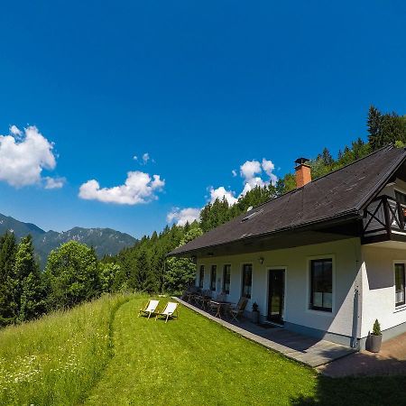 Karami Mountainhouse Bed & Breakfast Tržič Bagian luar foto
